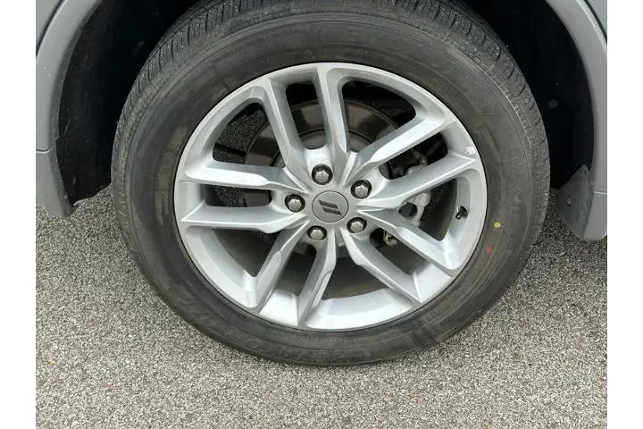 $28500 : Dodge Durango 2023 AWD GT 4d image 7