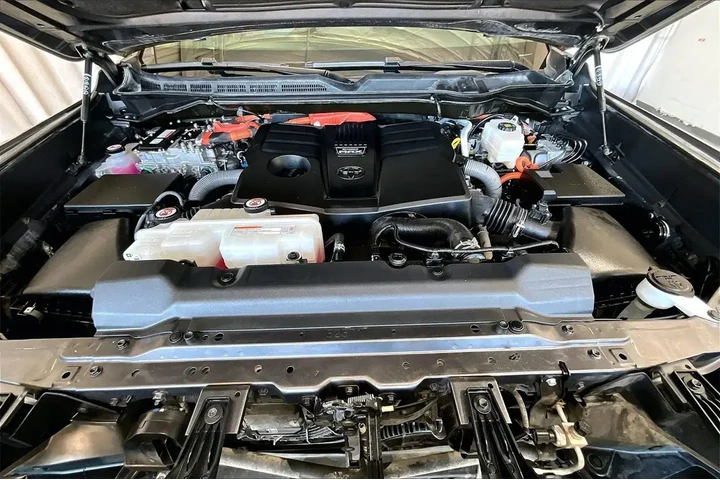 $39991 : Toyota Tundra 2023 4x2 Limit image 9