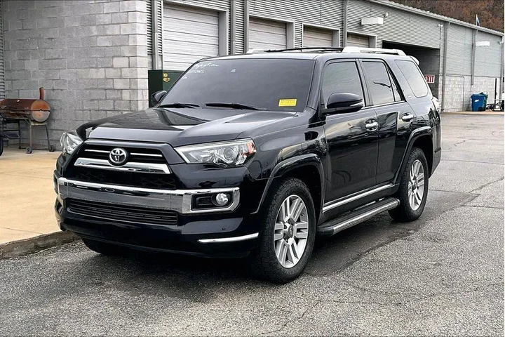 $39991 : Toyota 4Runner 2020 AWD Limi image 2