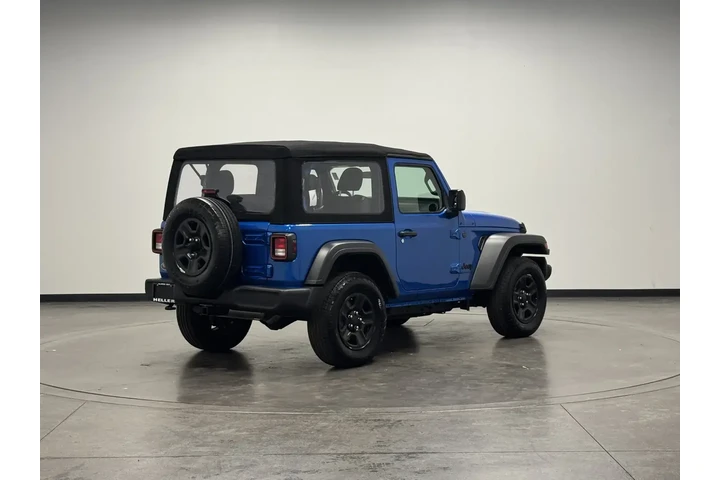 $29962 : Jeep Wrangler 2021 4x4 Rubic image 7