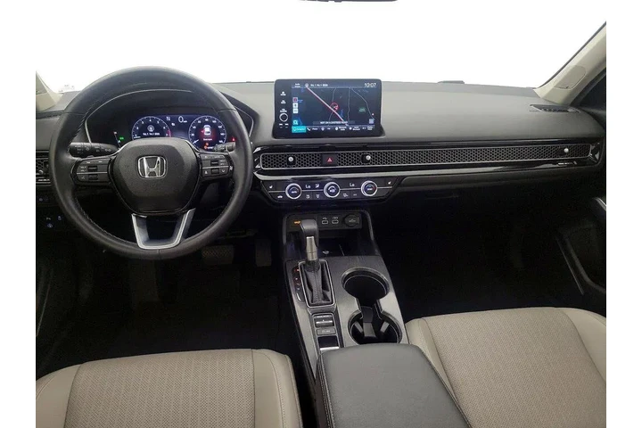 $28998 : Honda Civic 2024 Touring 4dr image 9