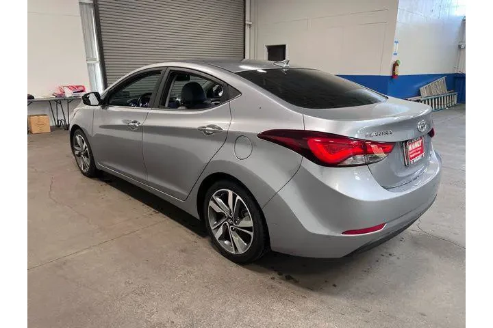 $9989 : Hyundai ELANTRA 2015 SE 4dr image 5