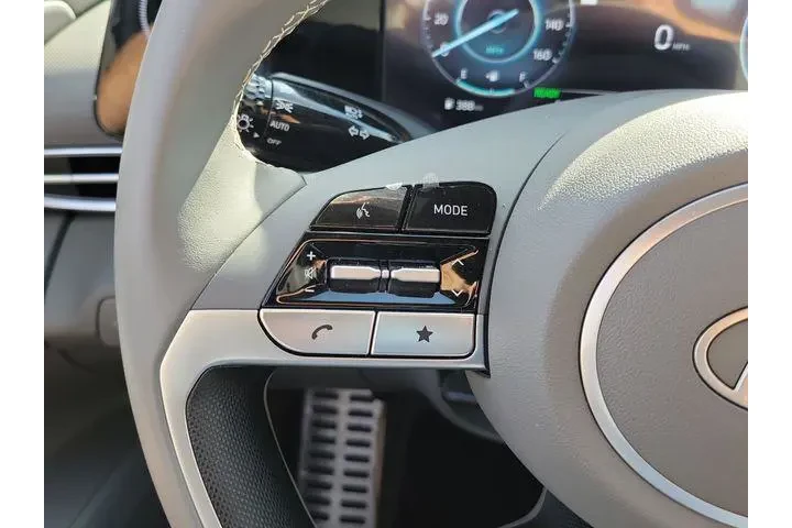 $22786 : Hyundai ELANTRA Hybrid 2025 image 5