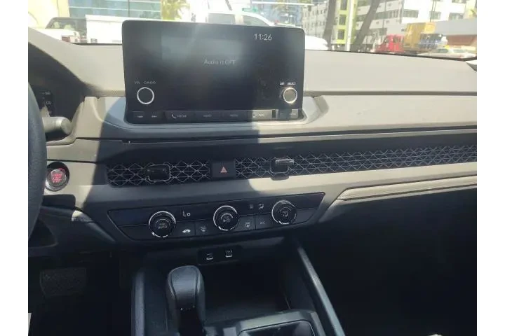 $24895 : Honda Accord 2024 LX 4dr Sed image 10