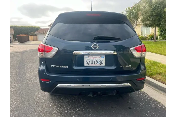 $7900 : 2013 Pathfinder Platinum image 4
