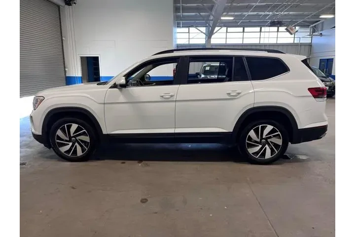 $27690 : Volkswagen Atlas 2024 AWD SE image 6