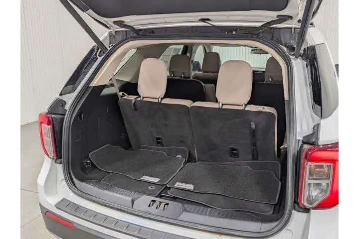 $22252 : Ford Explorer 2020 AWD XLT 4 image 8