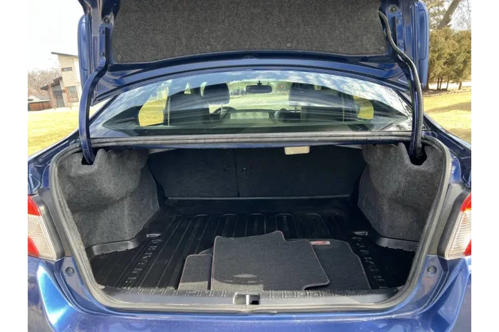 $18997 : 2015 WRX STI image 8