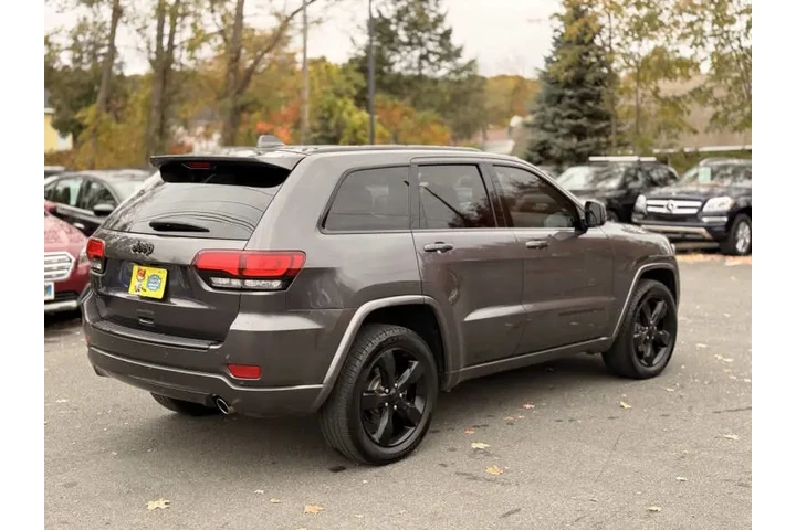 $15995 : 2018 Grand Cherokee Altitude image 7