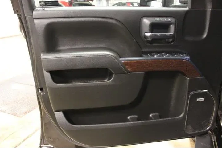 $33995 : GMC Sierra 1500 2018 4x4 SLT image 7