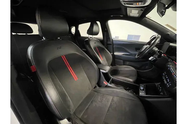 $20964 : Hyundai KONA 2024 N Line 4dr image 9
