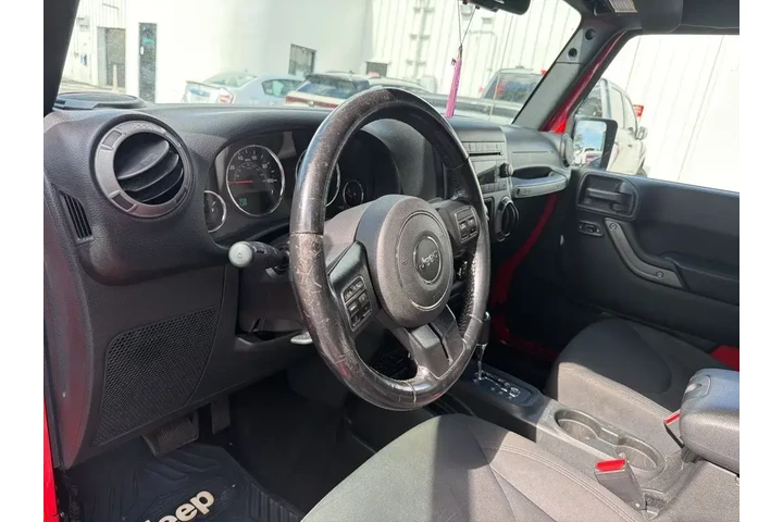 $13344 : Jeep Wrangler JK Unlimited 2 image 10