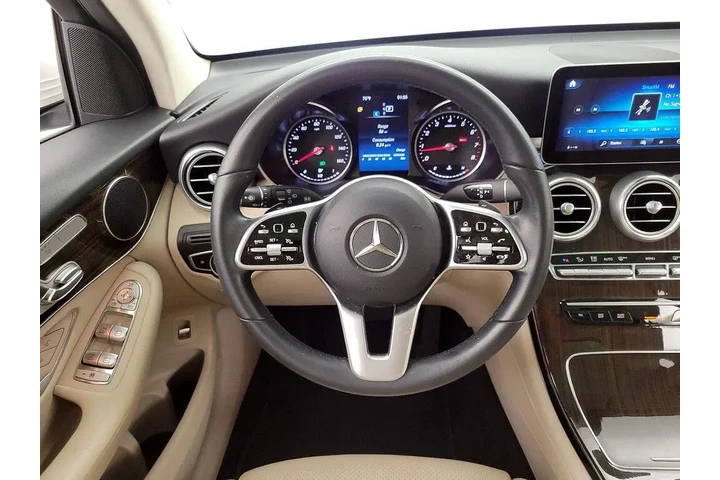 $33998 : Mercedes-Benz GLC 2022 GLC 3 image 10