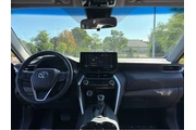 $25979 : 2021 Venza thumbnail