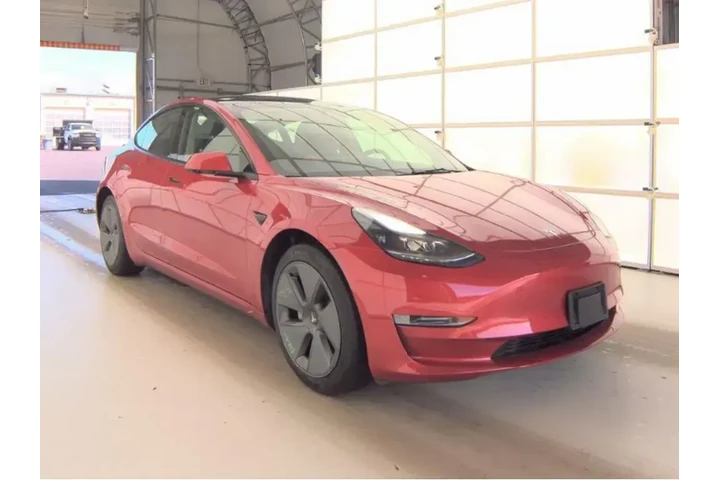$23493 : Tesla Model 3 2023 4dr Sedan image 4