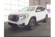 $28700 : GMC Terrain 2024 SLT 4dr SUV thumbnail