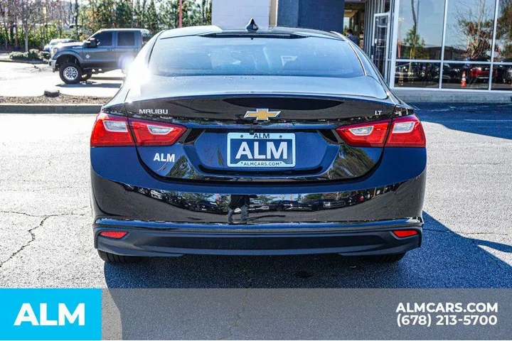 $17920 : Chevrolet Malibu 2024 LT 4dr image 9