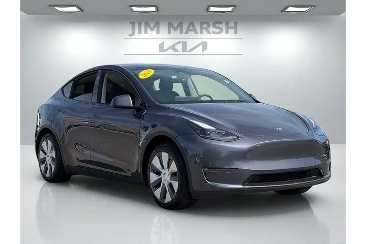 $32988 : Tesla Model Y 2023 AWD Long image 8