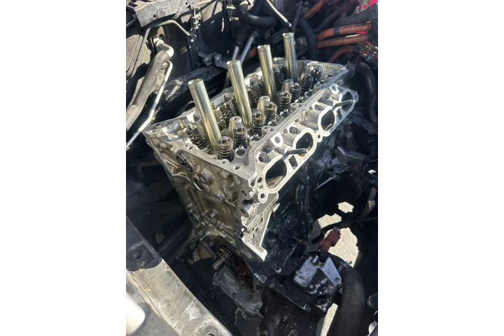 Prius Head Gasket Replacement image 4