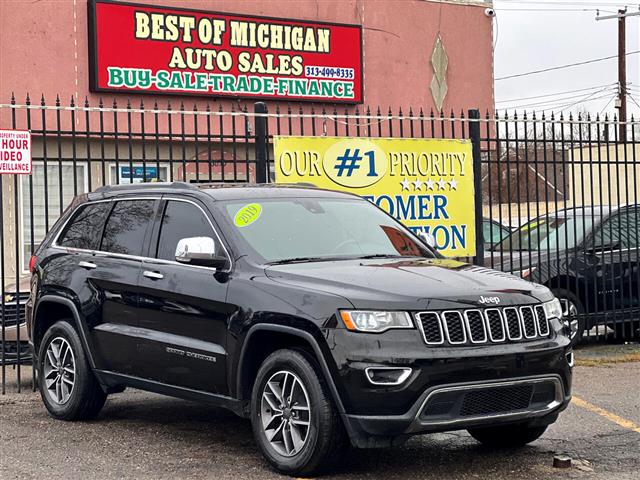 $19999 : 2019 Grand Cherokee image 1