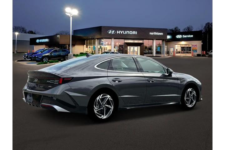 $29212 : Hyundai SONATA 2026 SEL Spor image 8
