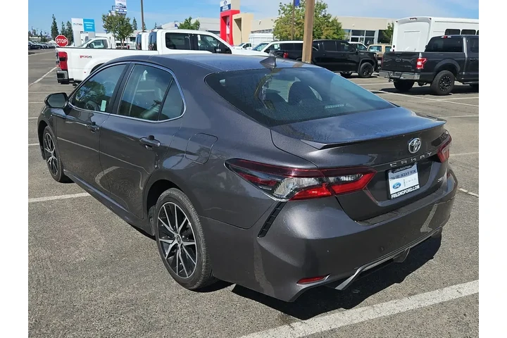 $25000 : Toyota Camry 2023 SE 4dr Sed image 6