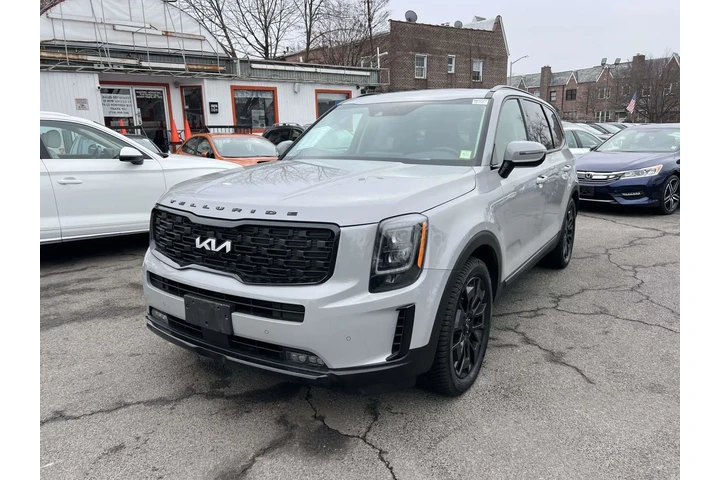 $31990 : Kia Telluride 2022 AWD SX 4d image 4