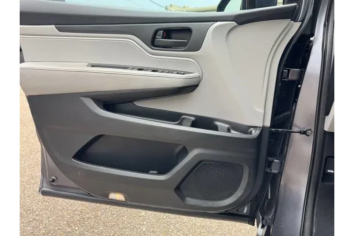$25673 : 2020 Odyssey EX image 10