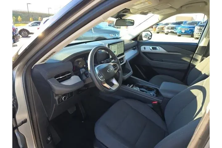 $39000 : Ford Explorer 2025 AWD Activ image 10