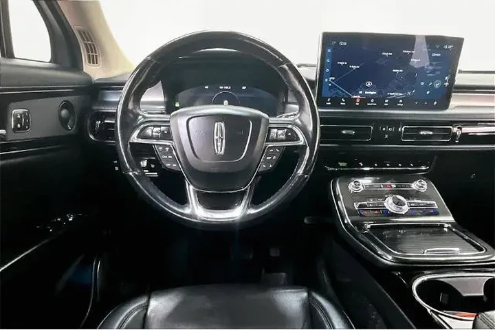 $39900 : Lincoln Nautilus 2023 AWD Re image 5