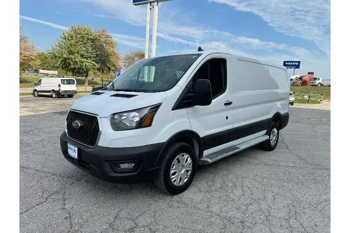 $33988 : Ford Transit 2023 250 3dr SW image 5