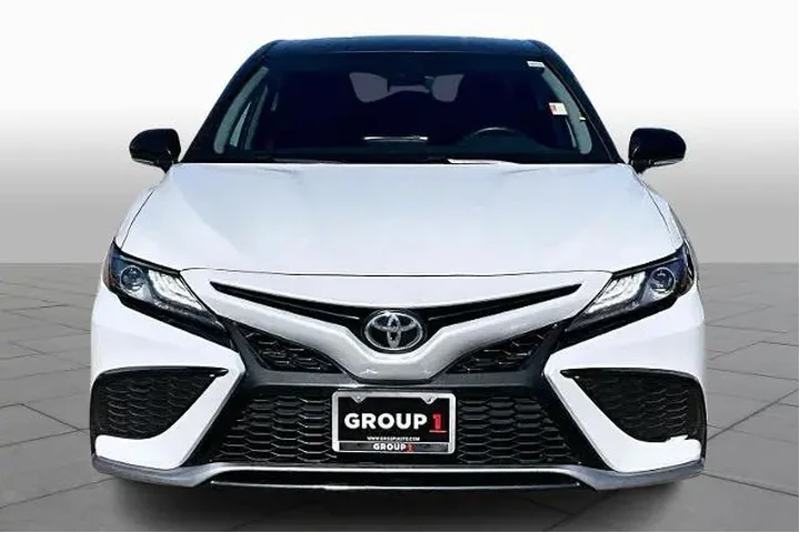 $24817 : Toyota Camry 2021 XSE 4dr Se image 4