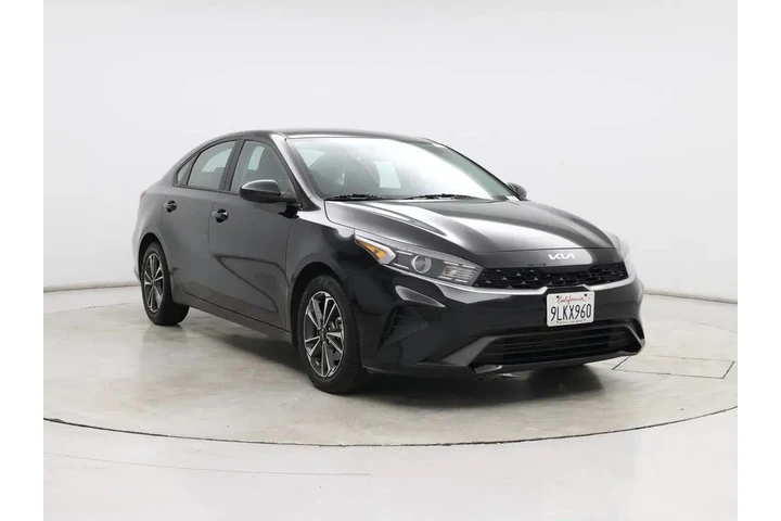 $19998 : Kia Forte 2024 LXS 4dr Sedan image 1
