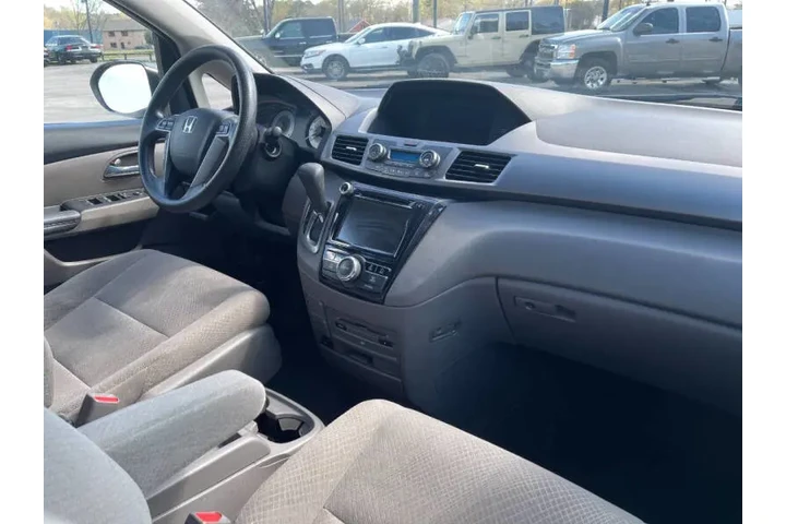 $7900 : 2016 Odyssey SE image 7
