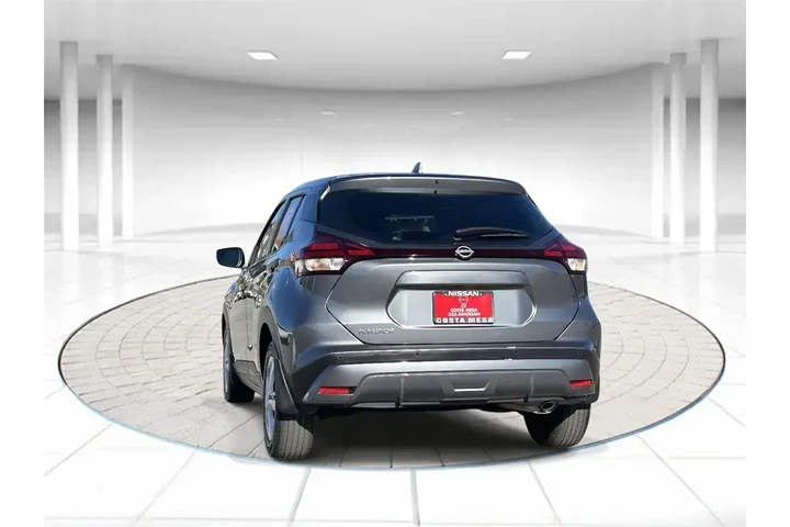 $16244 : Nissan Kicks 2024 S 4dr Cros image 3