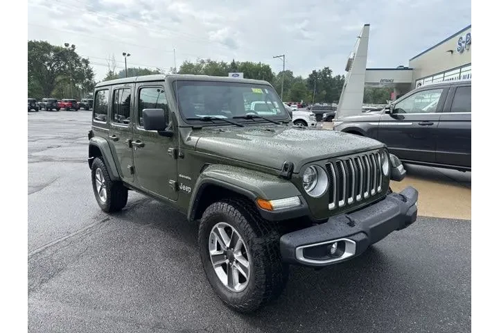$26349 : Jeep Wrangler Unlimited 2022 image 2