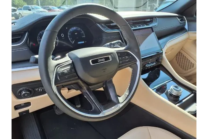 $37500 : Jeep Grand Cherokee 2024 4x2 image 10