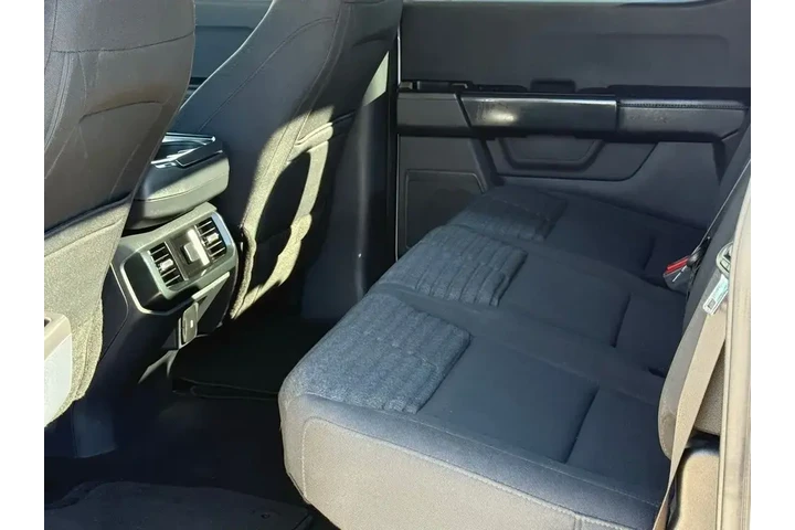 $33989 : Ford F-150 2023 4x2 XL 4dr S image 8