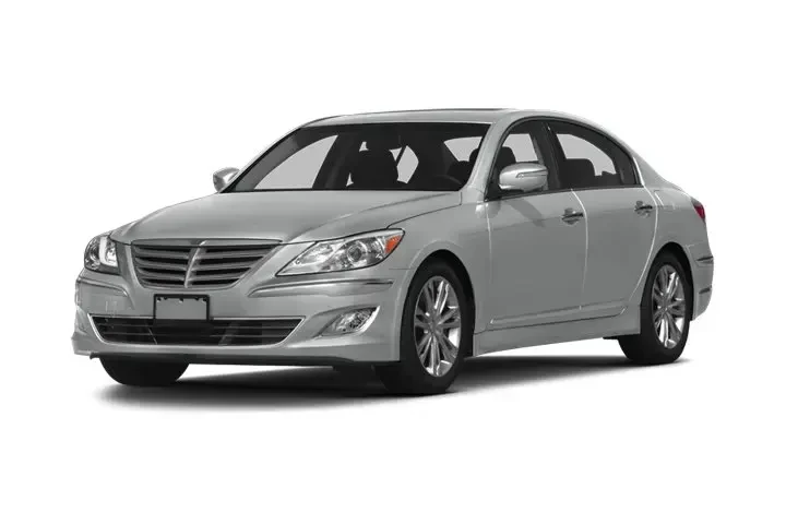 $12765 : Hyundai Genesis 2013 5.0L R- image 2