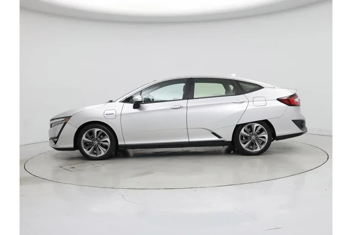 $17998 : Honda Clarity Plug-In Hybrid image 3