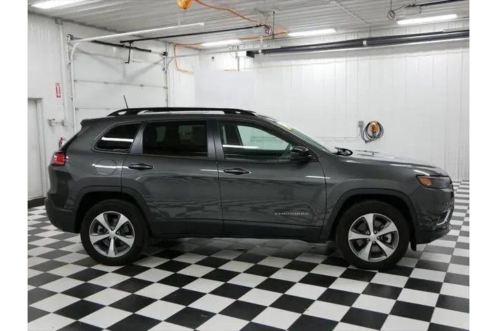 $26250 : Jeep Cherokee 2022 4x4 Limit image 2