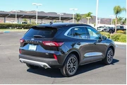 $29999 : Ford Escape Plug-In Hybrid 2 thumbnail