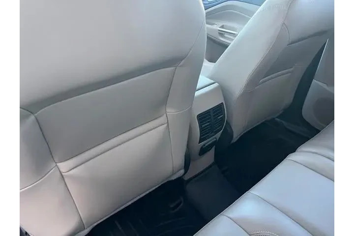 $13561 : Ford Escape 2018 AWD Titaniu image 10