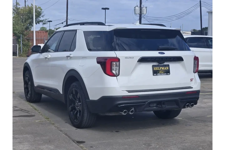 Ford Explorer 2023 AWD ST 4d image 4