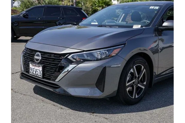 $18991 : Nissan Sentra 2025 SV 4dr Se image 10