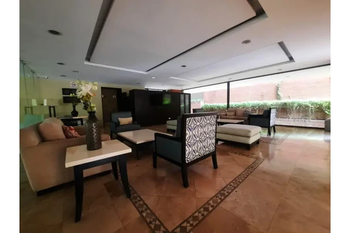 $1650 : Apartamento en Renta Amueblado image 7