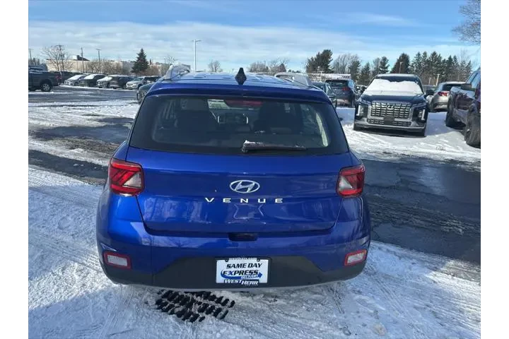 $18919 : Hyundai VENUE 2022 SEL 4dr C image 10