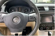 $7895 : Volkswagen Passat 2013 SE 4d thumbnail