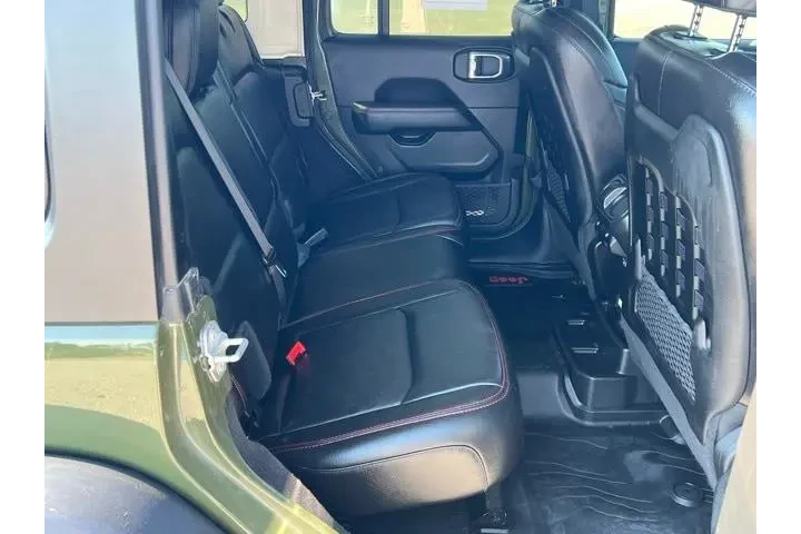 $35900 : Jeep Wrangler Unlimited 2021 image 10