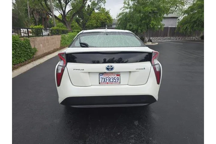 $19995 : Toyota Prius 2017 Two 4dr Ha image 4